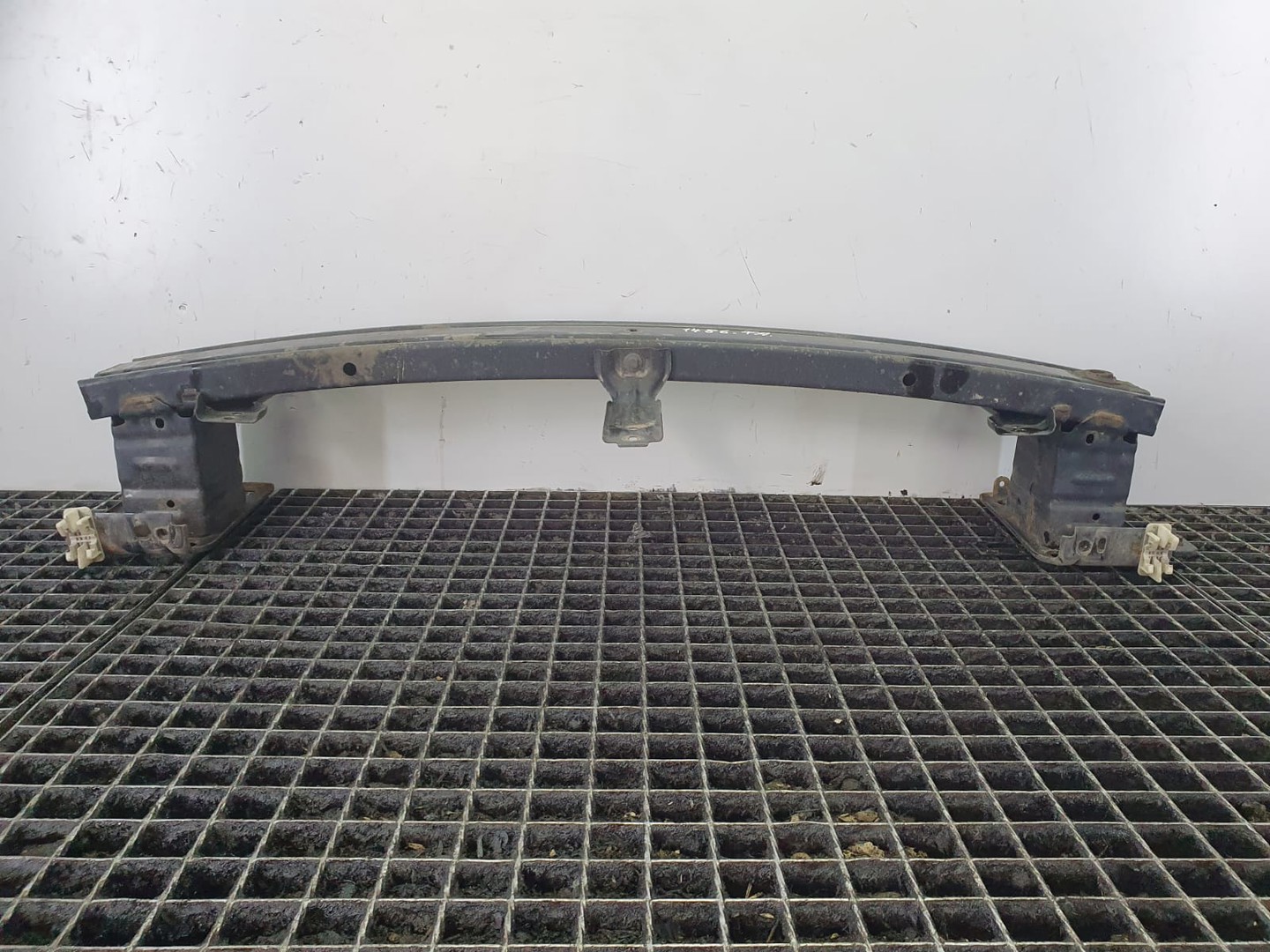 Armatura bara fata c1bb-a16c750-ab Ford Fiesta 6 (facelift) (2013 - 2020)