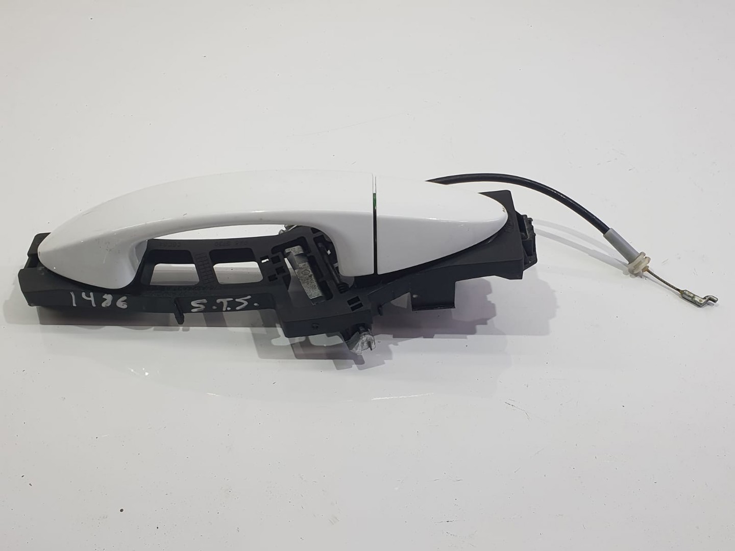 Maner exterior 8a61-a224a37 stanga fata Ford Fiesta 6 (facelift) (2013 - 2020)