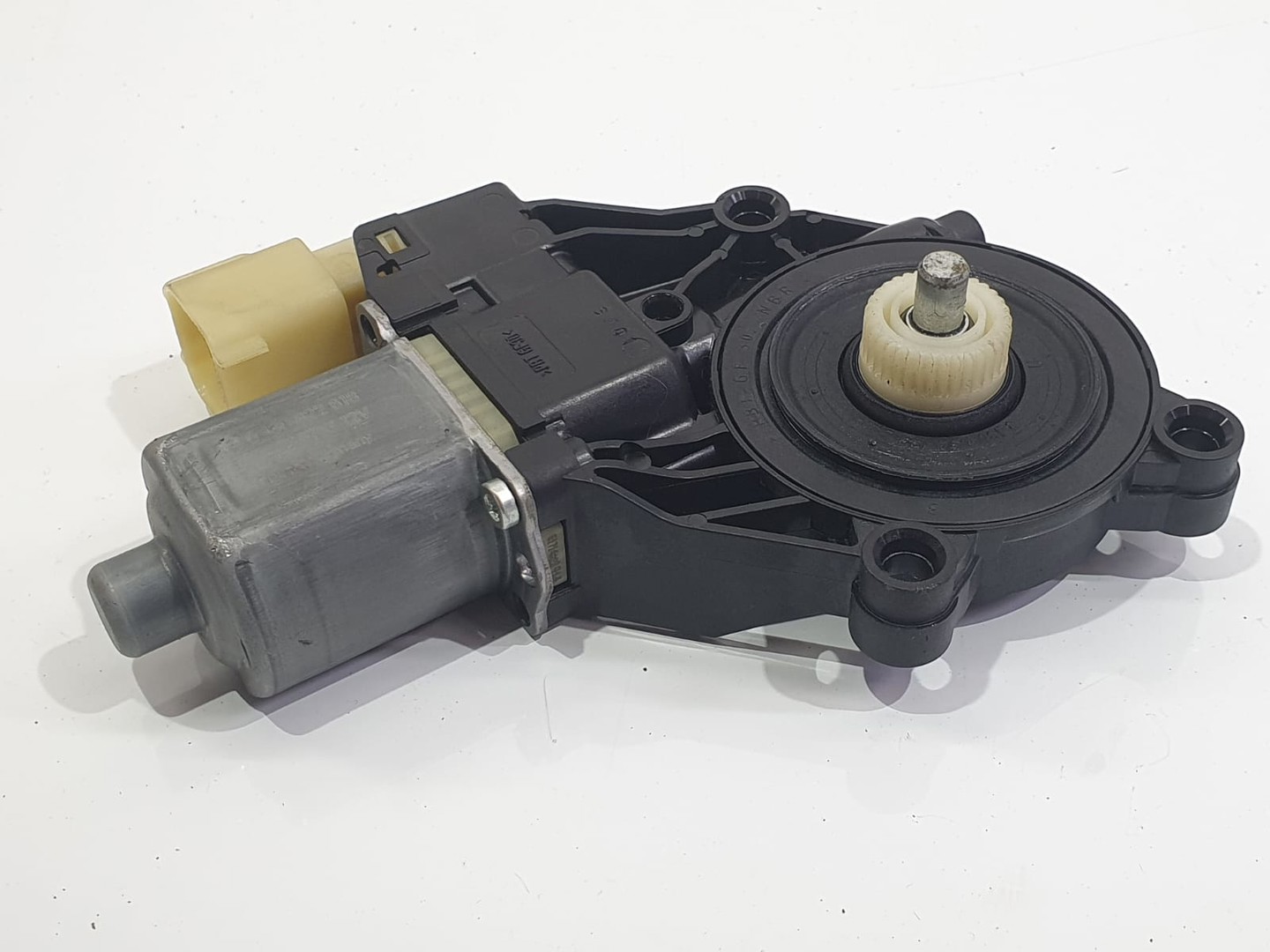 Motoras geam stanga fata 8a61-14a389-b 0130822618 Ford Fiesta 6 (facelift) (2013 - 2020)