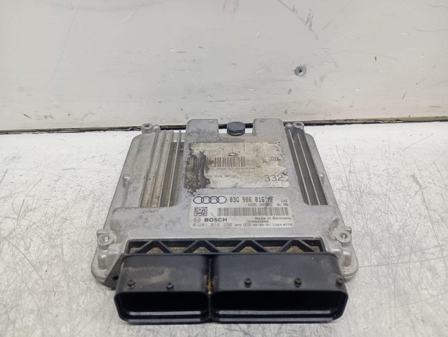 Calculator motor ECU 03G906016MF Audi A6 4F/C6 (2004 - 2008)