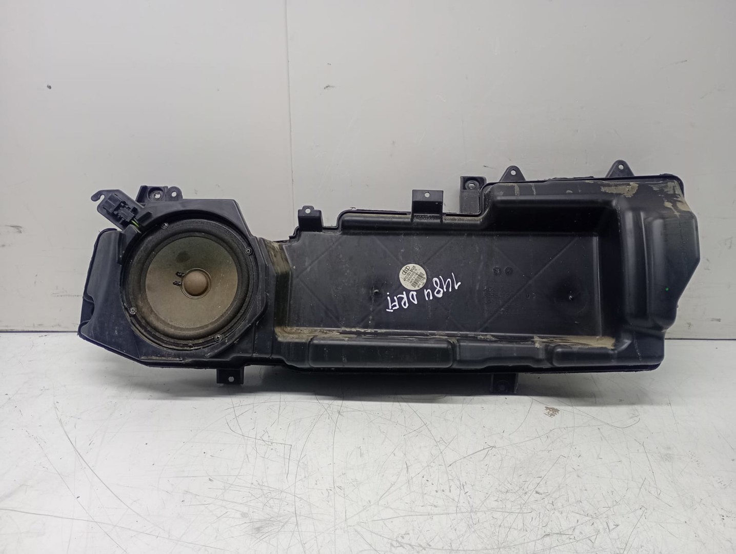 Subwoofer 4f0035382b Audi A6 4F/C6 (2004 - 2008)