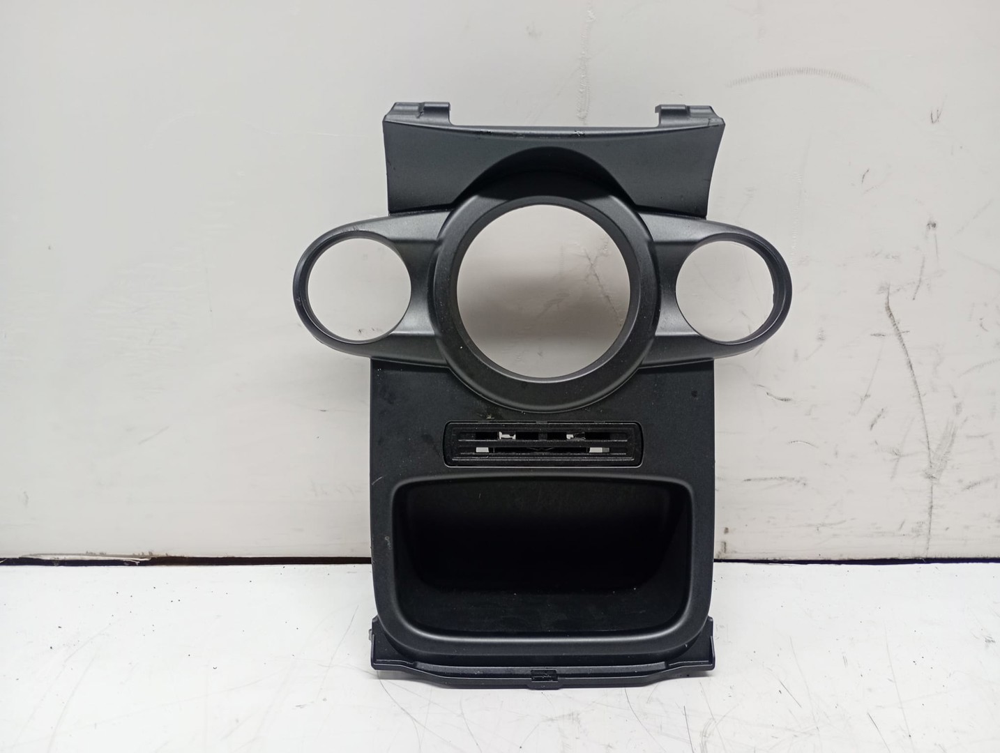 Ornament bord C1BB-18D422 Ford Fiesta 6 (facelift) (2013 - 2020)