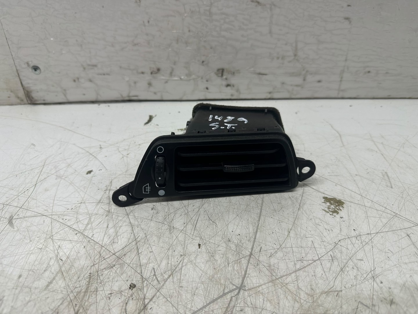 Grila ventilatie 6m21-u246w03 Ford S-Max 1 (facelift) (2010 - 2015)