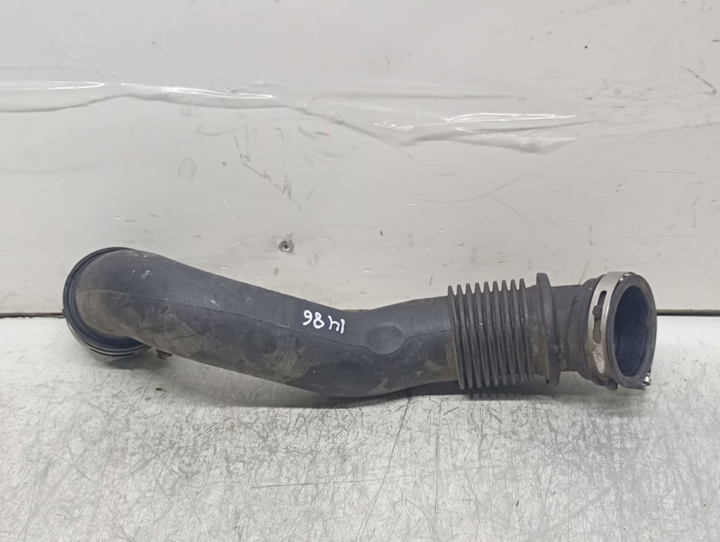 Furtun intercooler C1B1-9c623-AC Ford Fiesta 6 (facelift) (2013 - 2020)