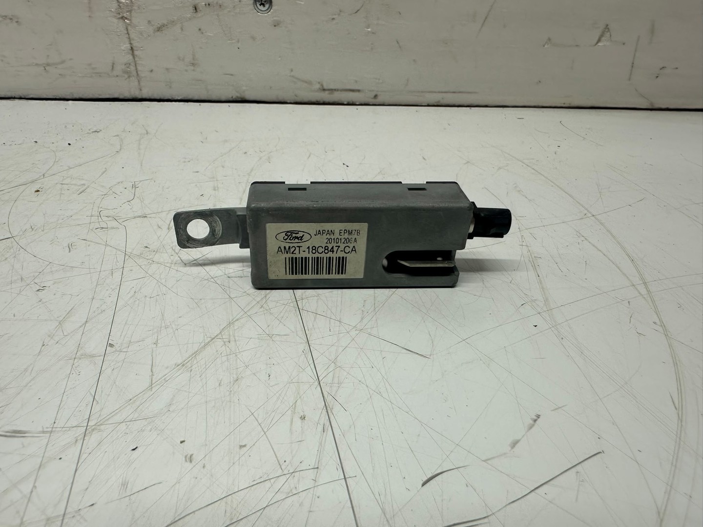 Amplificator antena Am2t-18c847-ca Ford S-Max 1 (facelift) (2010 - 2015)