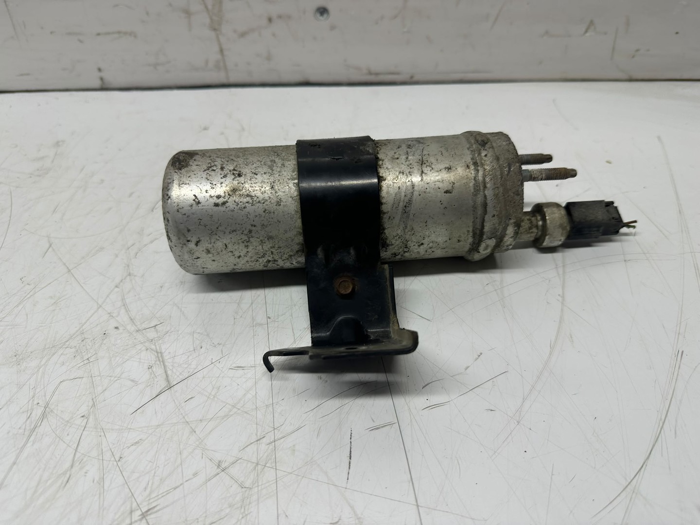 Filtru deshidrator Av11-19d848-aa Ford Fiesta 6 (facelift) (2013 - 2020)