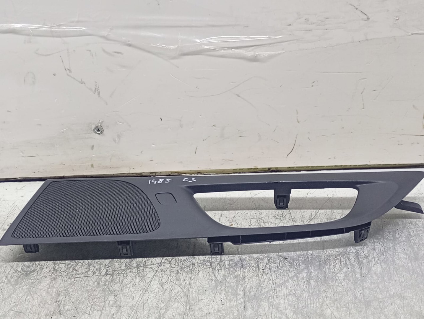 Ornament interior 30747554RH Volvo V60 2 (2018 - 2020)