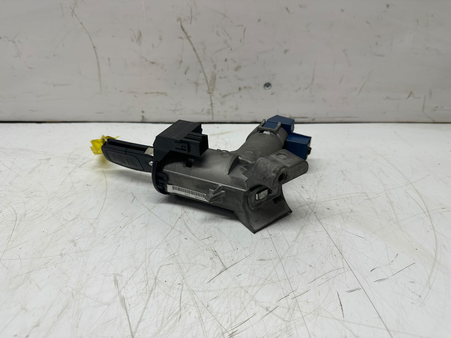 Contact cu cheie 9v213f880ed Ford Fiesta 6 (facelift) (2013 - 2020)
