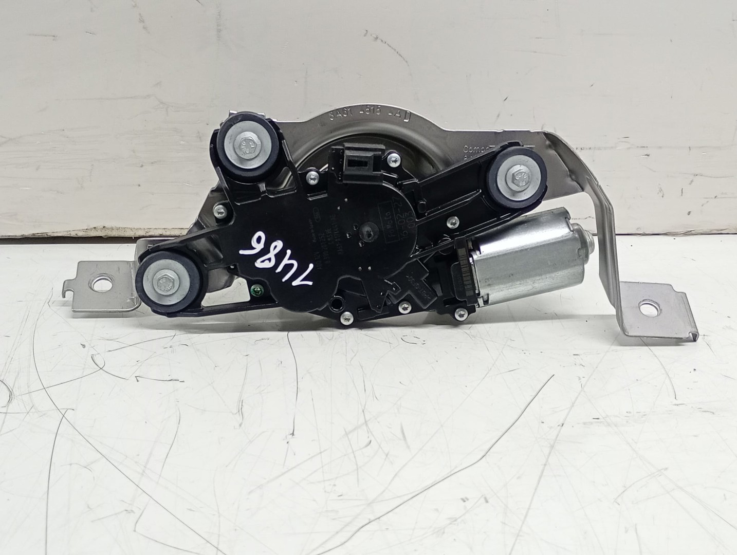 Motoras stergator haion 8A61-A17k441-AE Ford Fiesta 6 (facelift) (2013 - 2020)