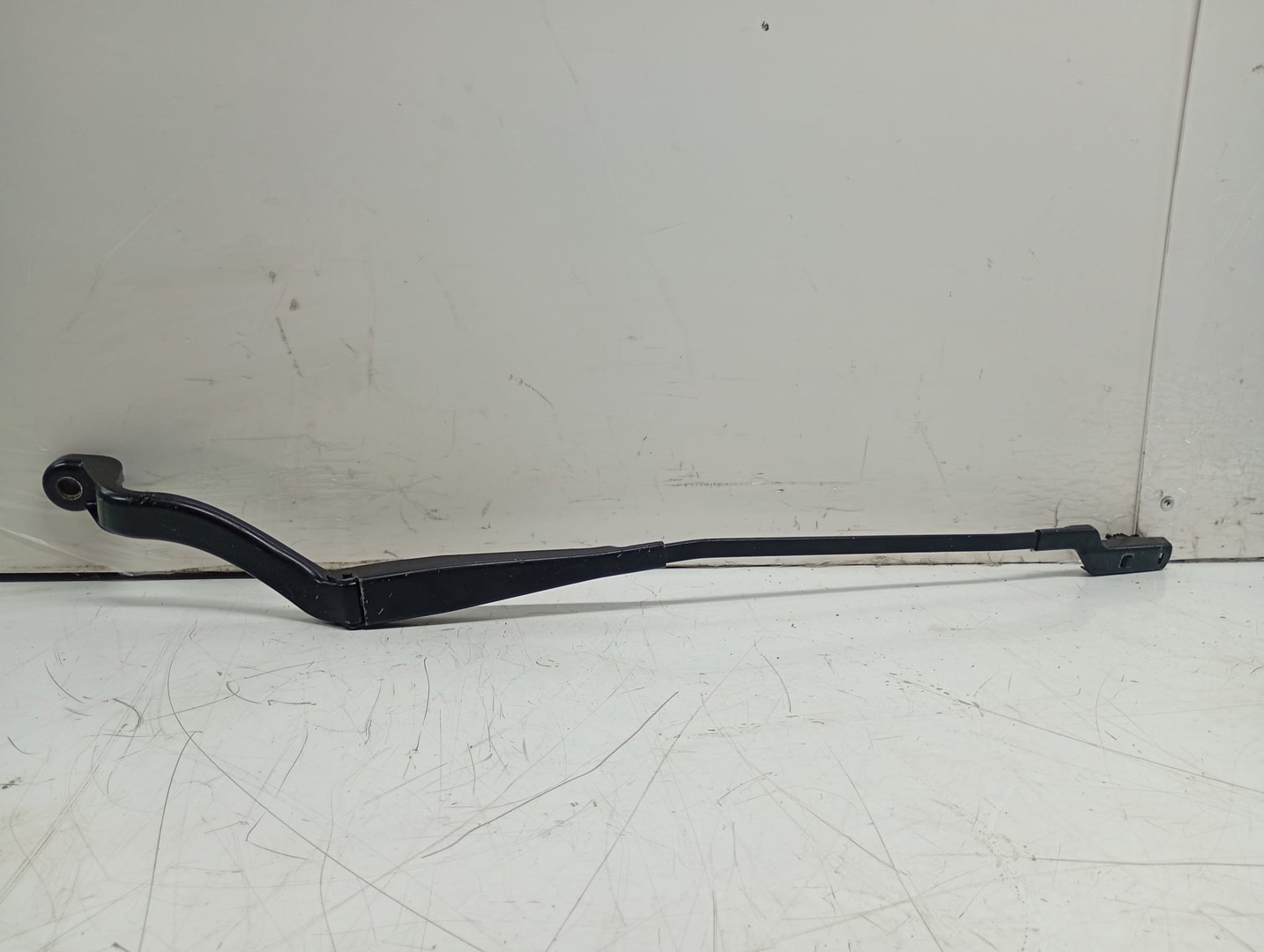 Brat stergator parbriz stanga 6M2117526AF Ford S-Max 1 (facelift) (2010 - 2015)