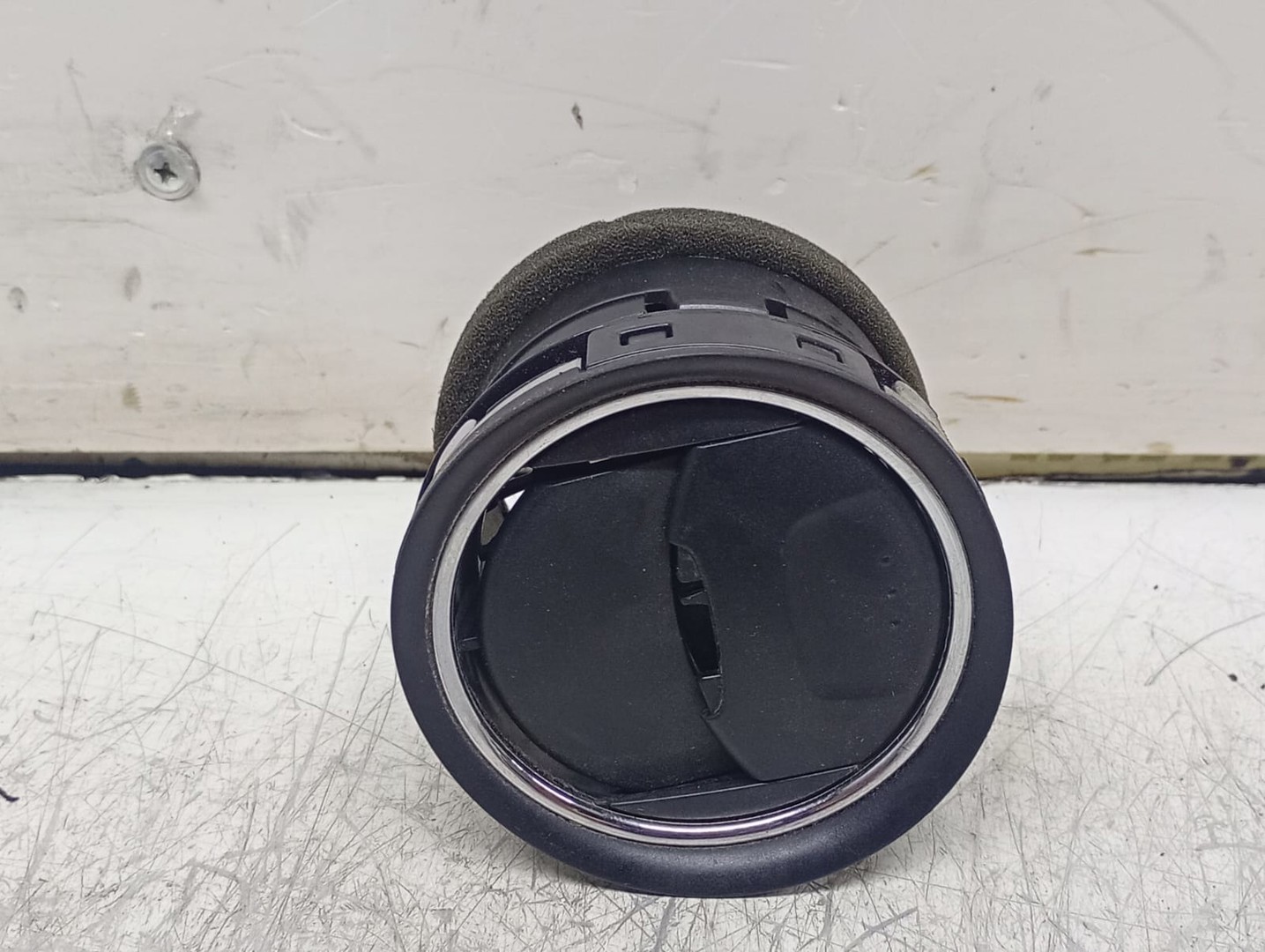 Grila ventilatie bord 6M21-u916b09 Ford Mondeo MK4 (2007 - 2010)