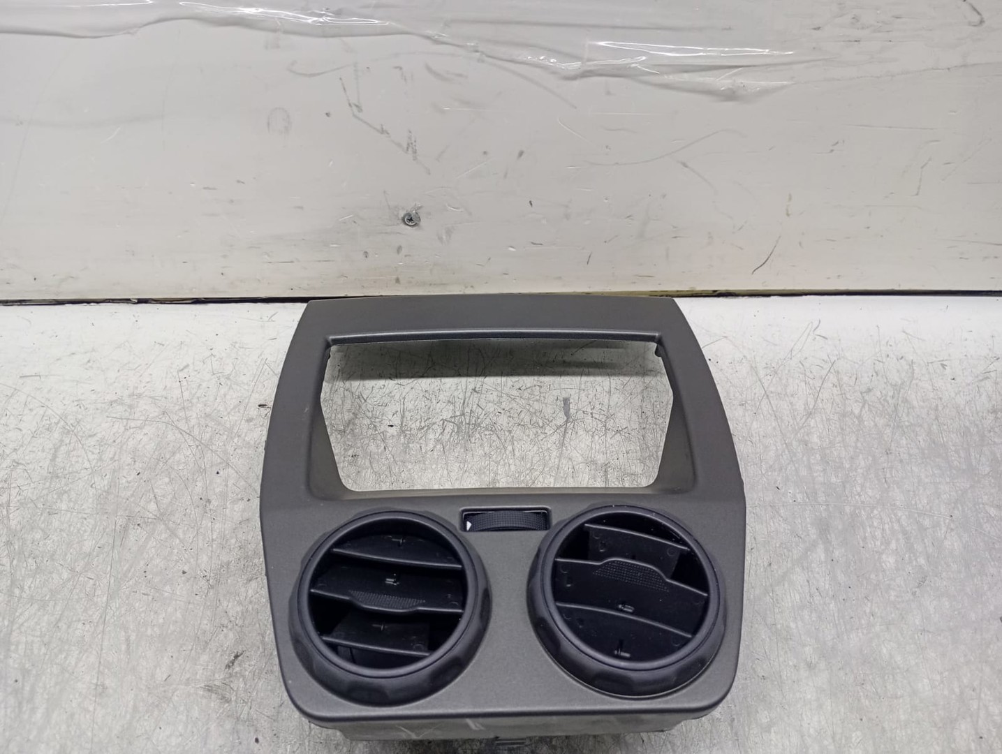 Grila ventilatie C-2g4b Land Rover Range Rover Sport 1 (facelift) (2009 - 2013)