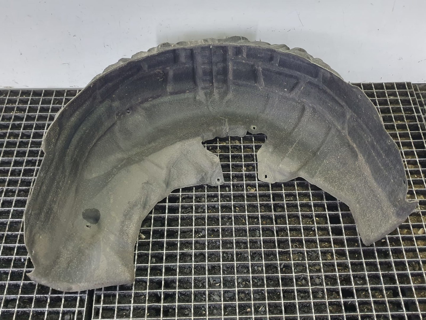 Carenaj roata spate stanga Volvo V60 2 (2018 - 2020)