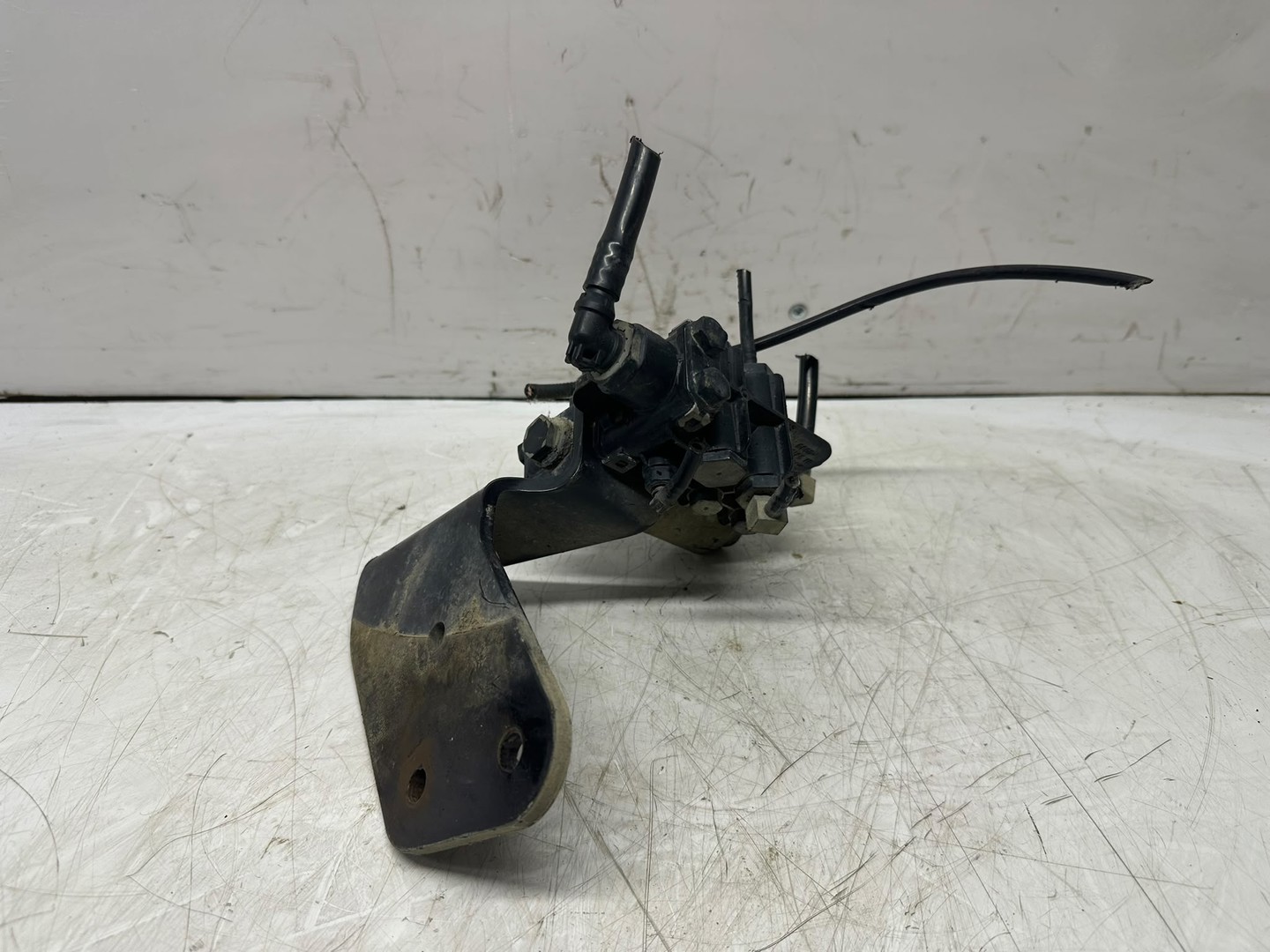 Distribuitor furtun vacuum 81981830000 MAN TGX 1 (2007 - 2014)