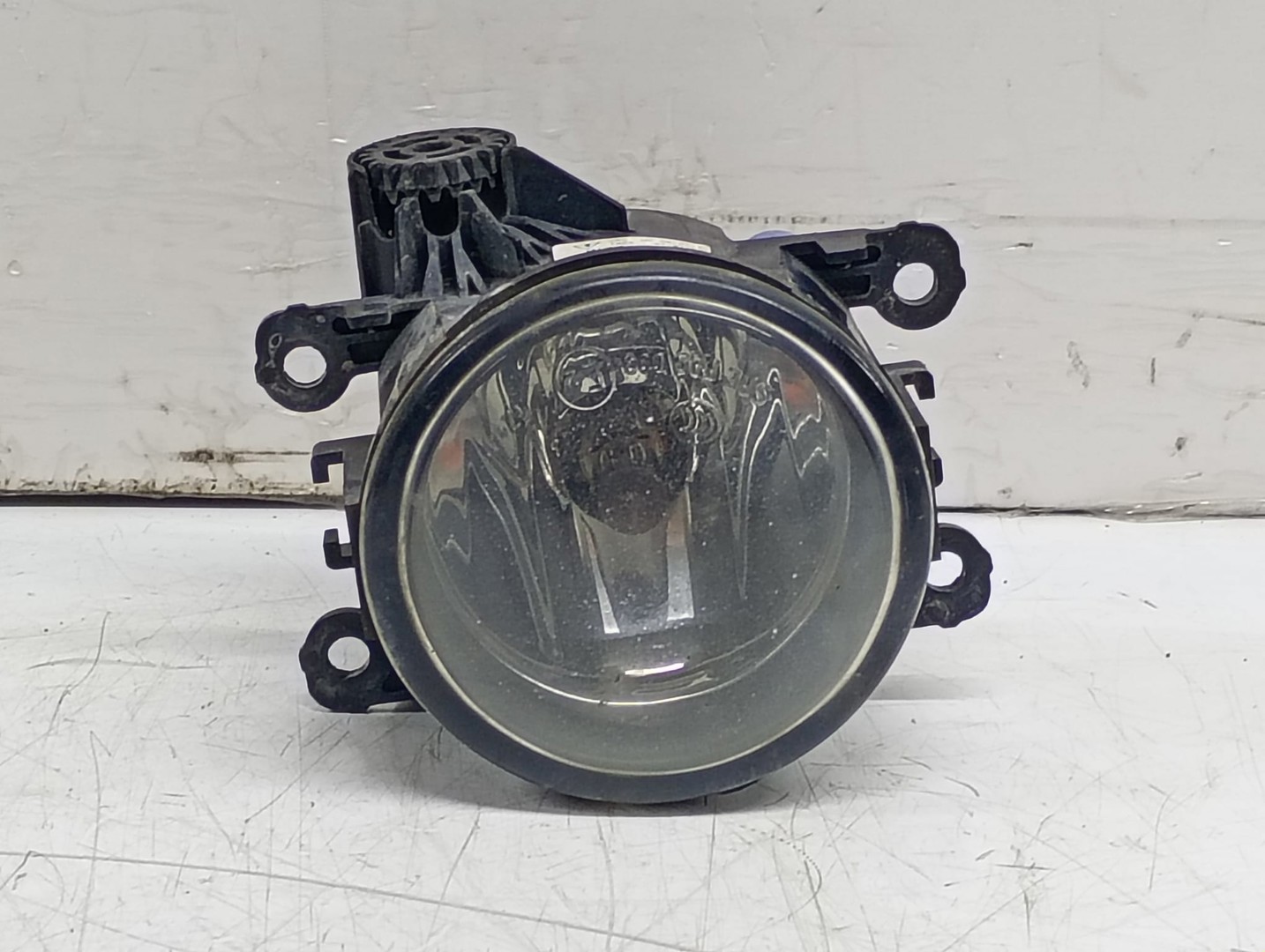 Proiector ceata stanga A044633 Land Rover Range Rover Sport 1 (facelift) (2009 - 2013)