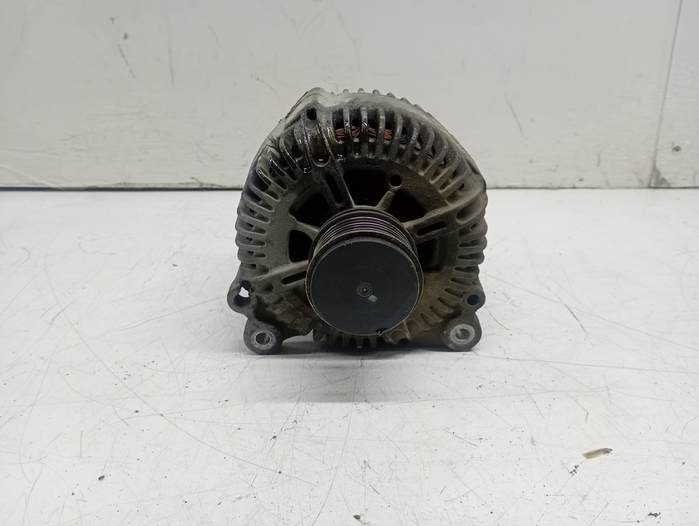 Alternator 021903026l Volkswagen Passat B6 (2005 - 2010)