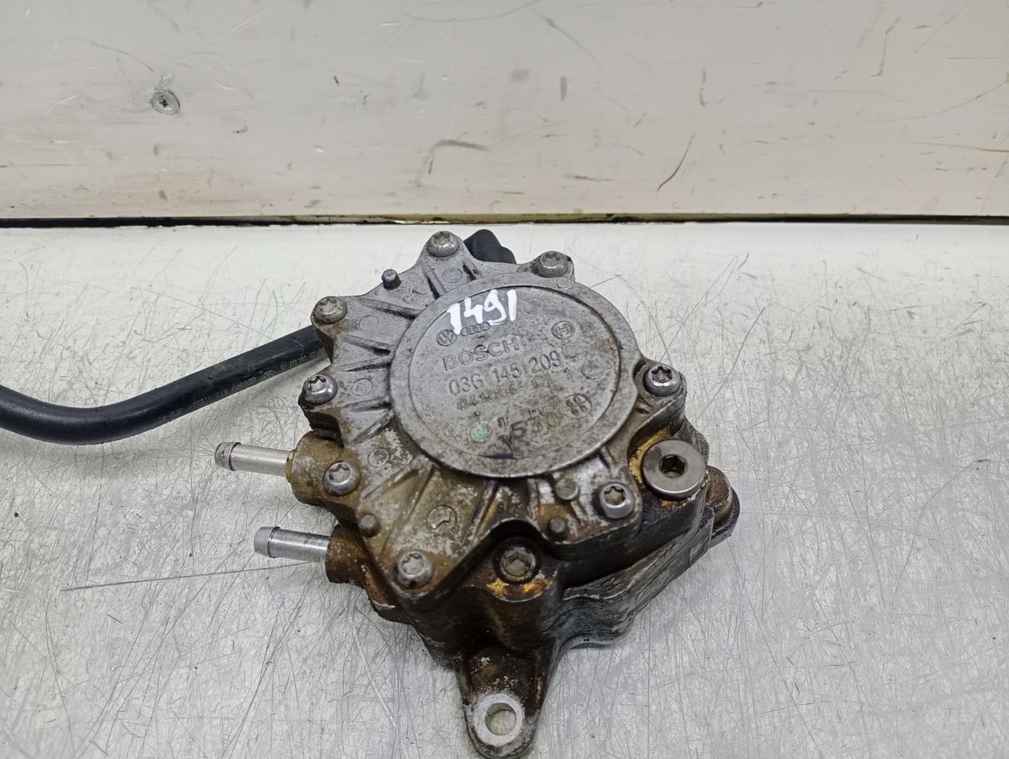 Pompa vacuum 03G145209 Volkswagen Passat B6 (2005 - 2010)