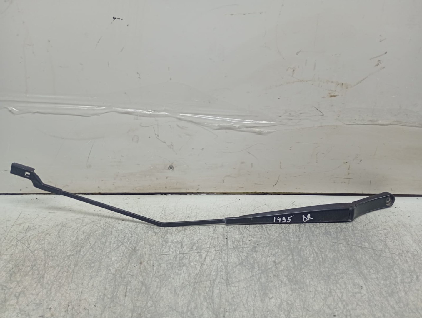 Brat stergator parbriz dreapta Volkswagen Caddy 4 (2015 - 2020)