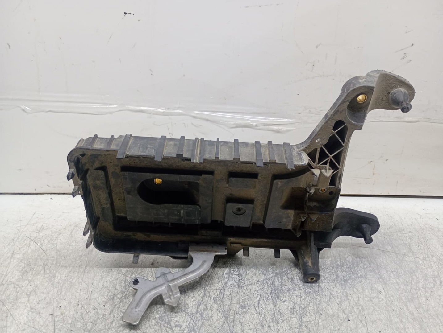 Suport baterie 1k0915333 Volkswagen Caddy 4 (2015 - 2020)