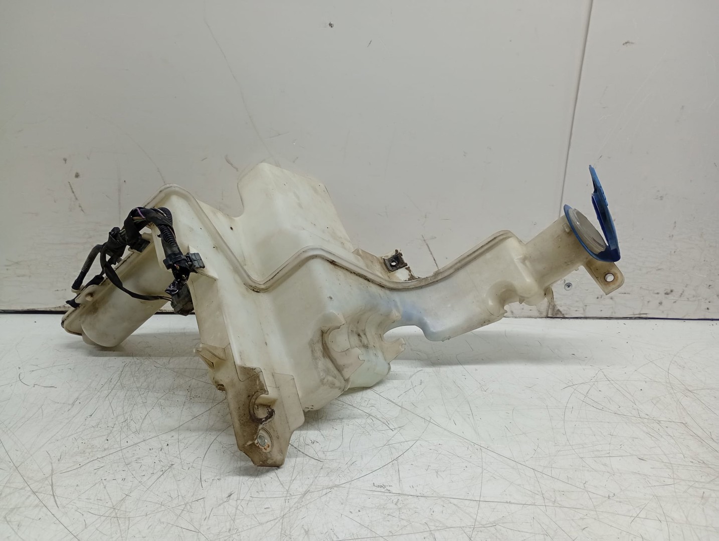 Vas lichid parbriz 3C0955453 Volkswagen Passat B6 (2005 - 2010)