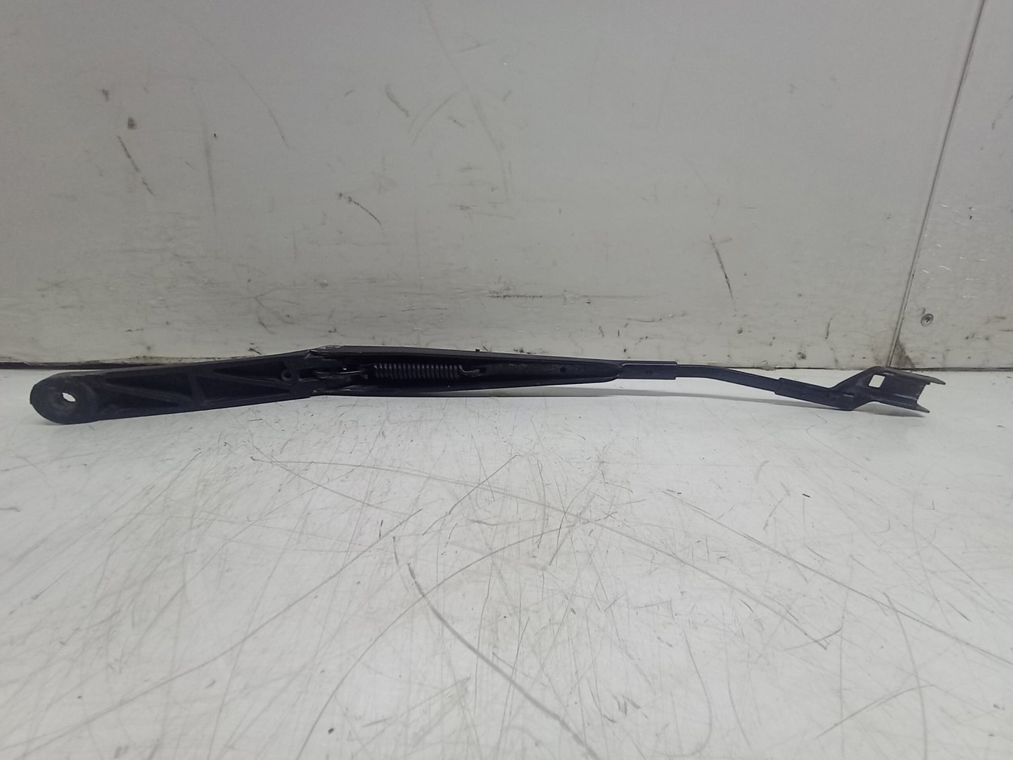Brat stergator parbriz stanga 3C1955409C Volkswagen Passat B6 (2005 - 2010)