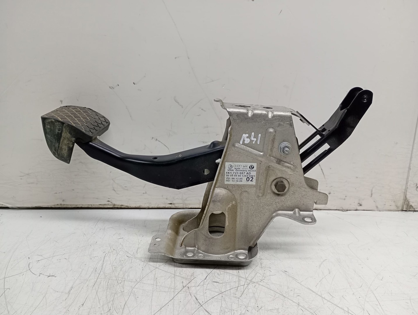 Pedala frana 1K1723057AD Volkswagen Passat B6 (2005 - 2010)