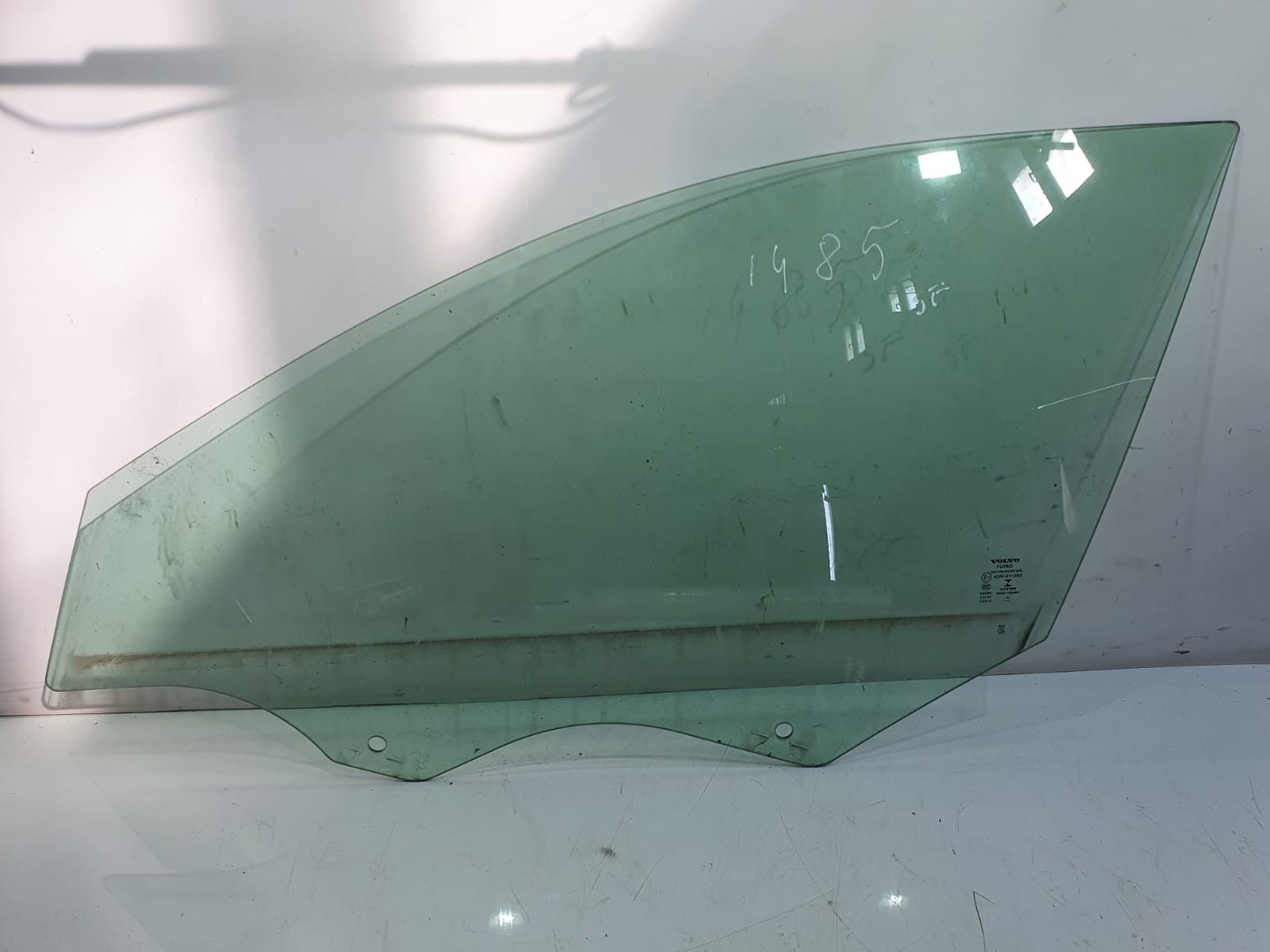 Geam stanga fata Volvo V60 2 (2018 - 2020)