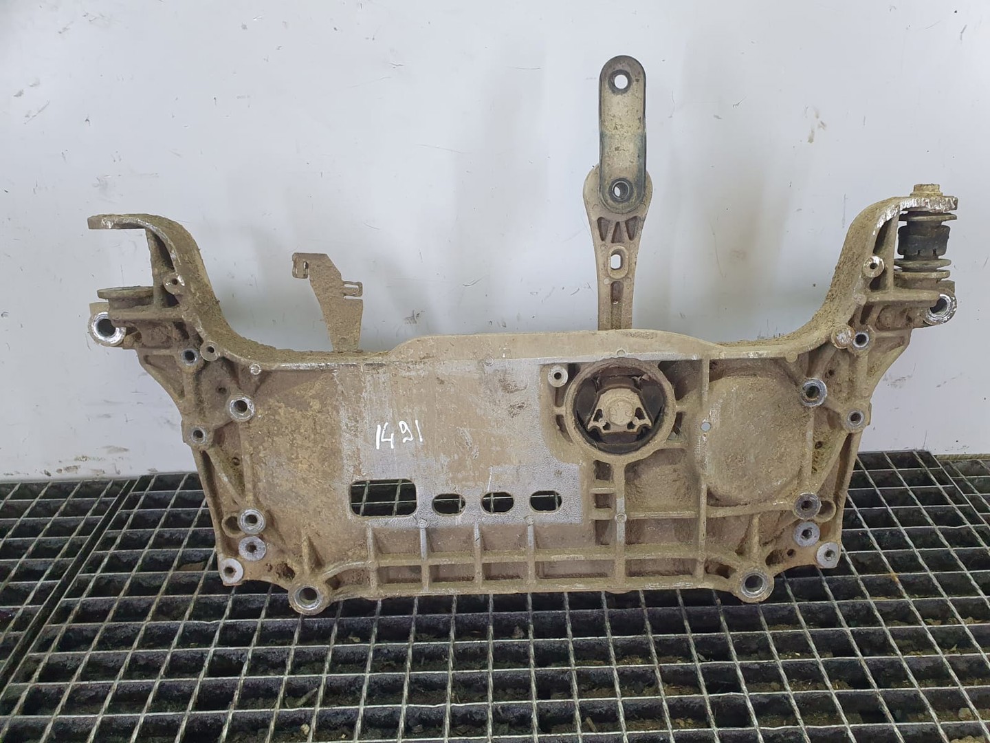 Cadru motor 3c0199369f Volkswagen Passat B6 (2005 - 2010)