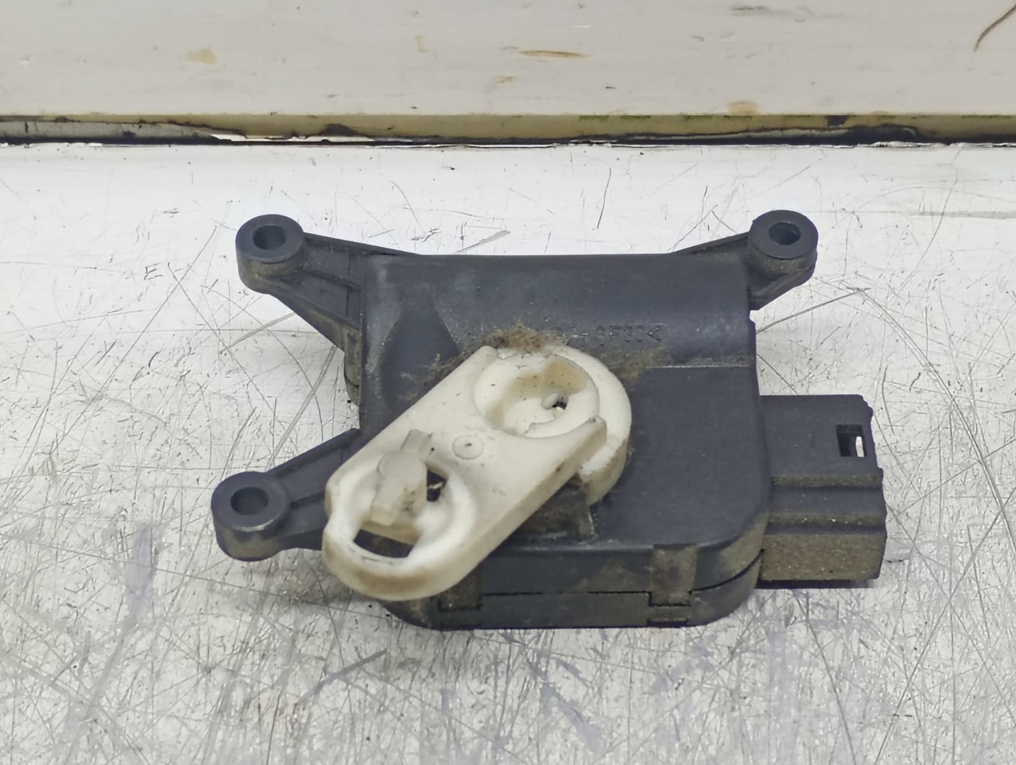 Motoras clapeta mixaj aer 3C0907511R Volkswagen Golf 6 (2008 - 2015)
