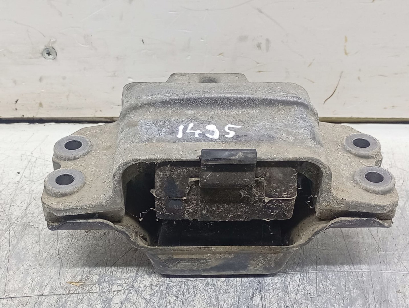 Suport motor 1k0199555 Volkswagen Caddy 4 (2015 - 2020)