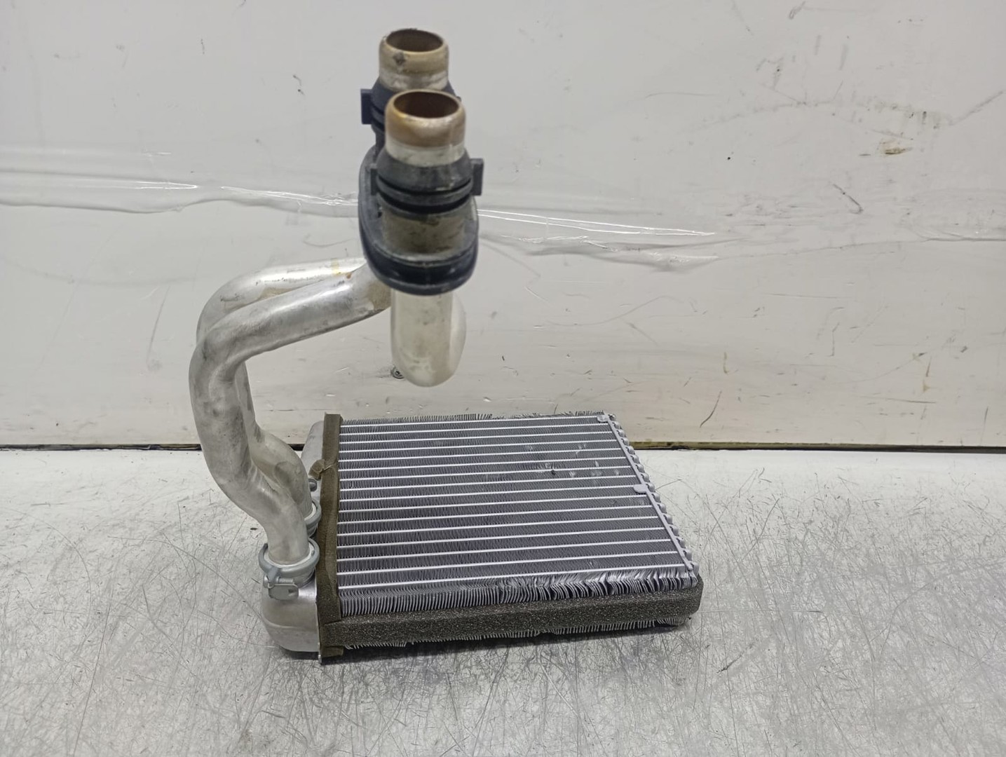 Radiator calorifer bord 1k0819031E Volkswagen Passat B7 (2010 - 2015)