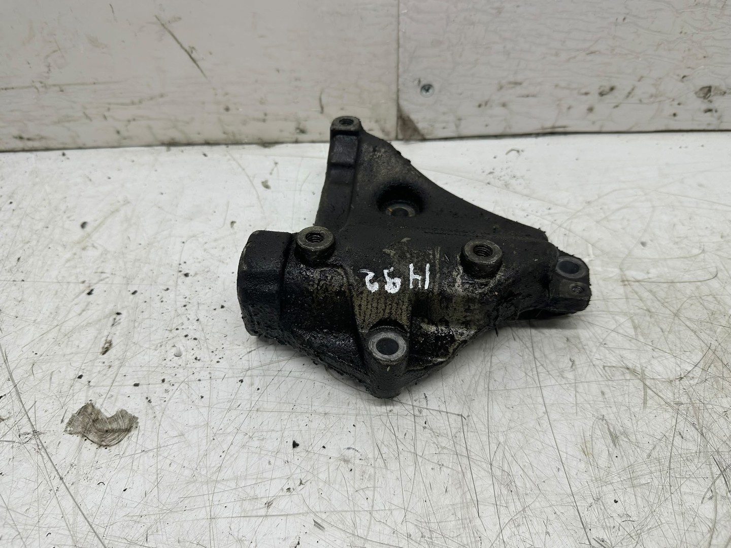 Suport accesorii 8200025937 Dacia Logan 2 (2013 - 2016)