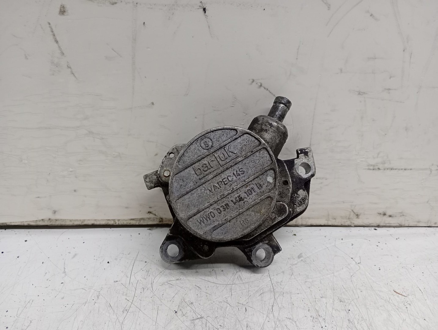 Pompa vacuum 038145101B Audi A3 8L (facelift) (2000 - 2003)