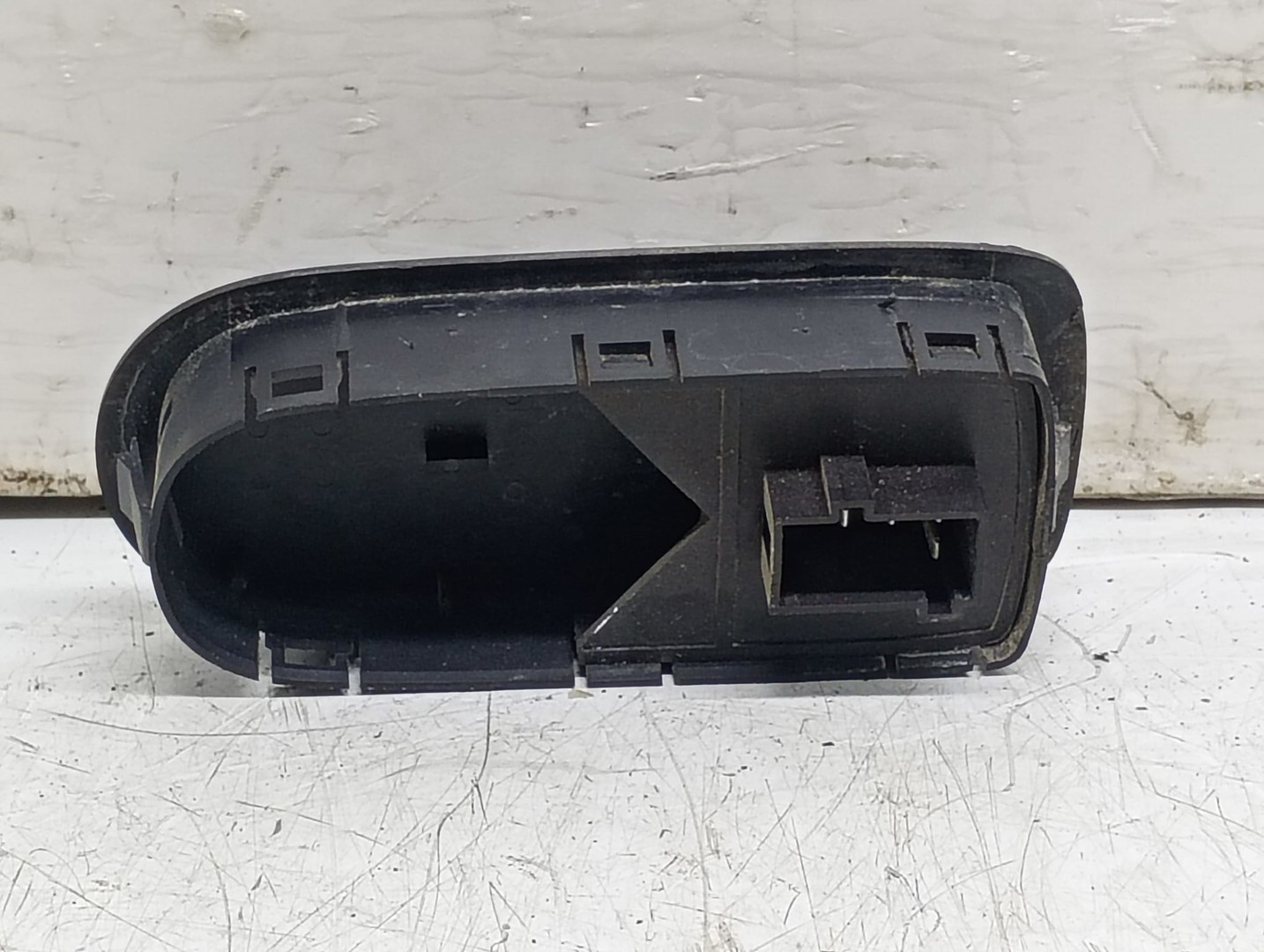 Buton geam 1811229 Daf XF 106 1 (2013–2021)