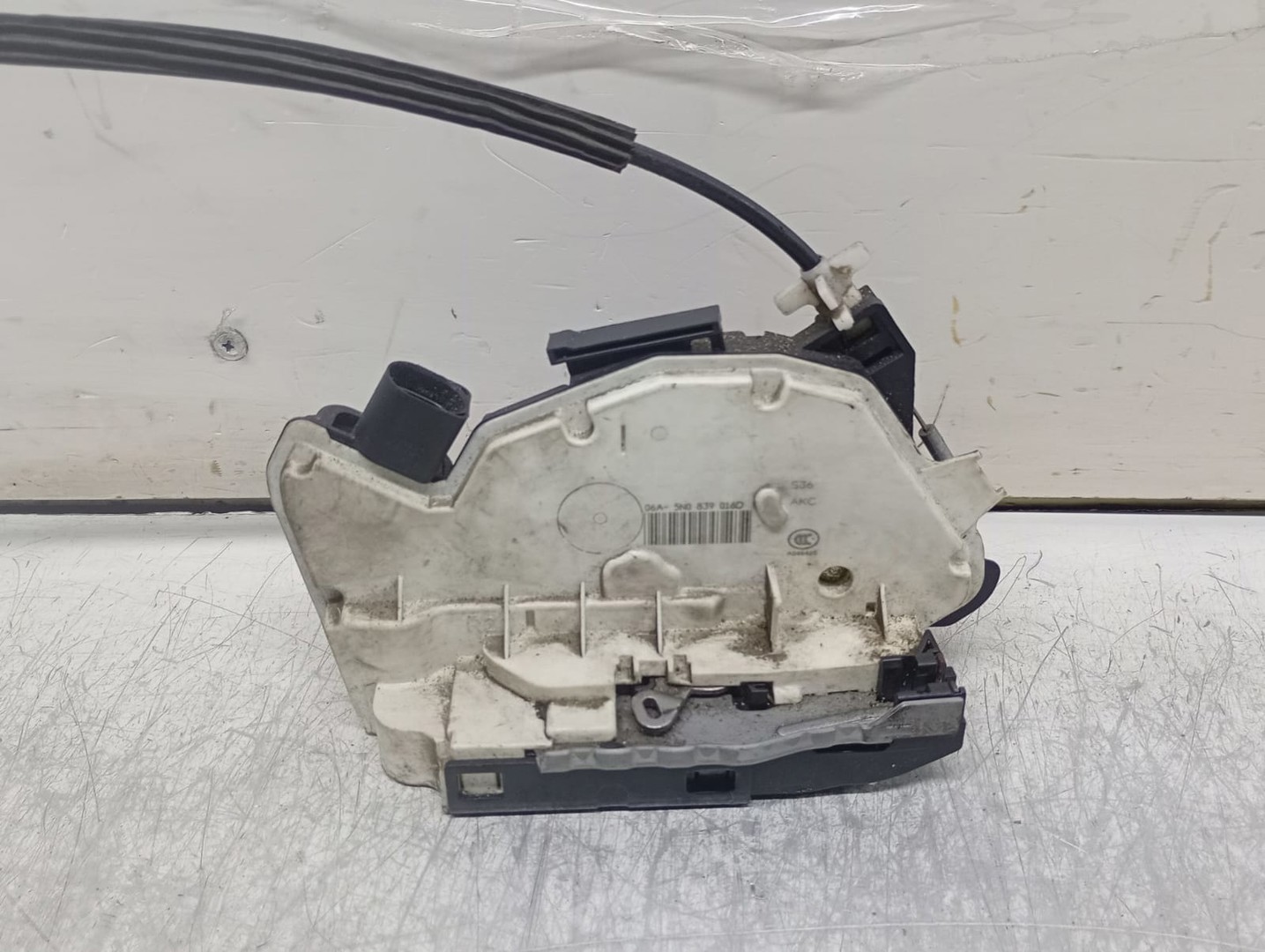Broasca dreapta spate 06A-5N0839016D Skoda Superb 2 (2008 - 2013)
