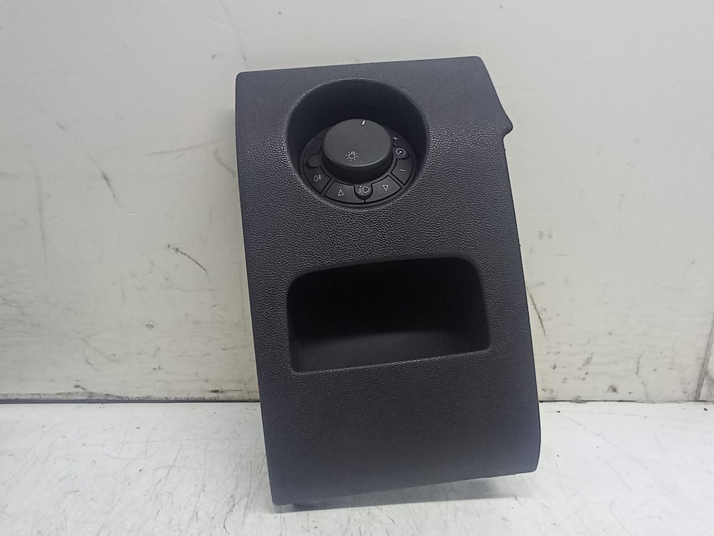 Bloc lumini 13228683 Opel Corsa D (2006 - 2011)