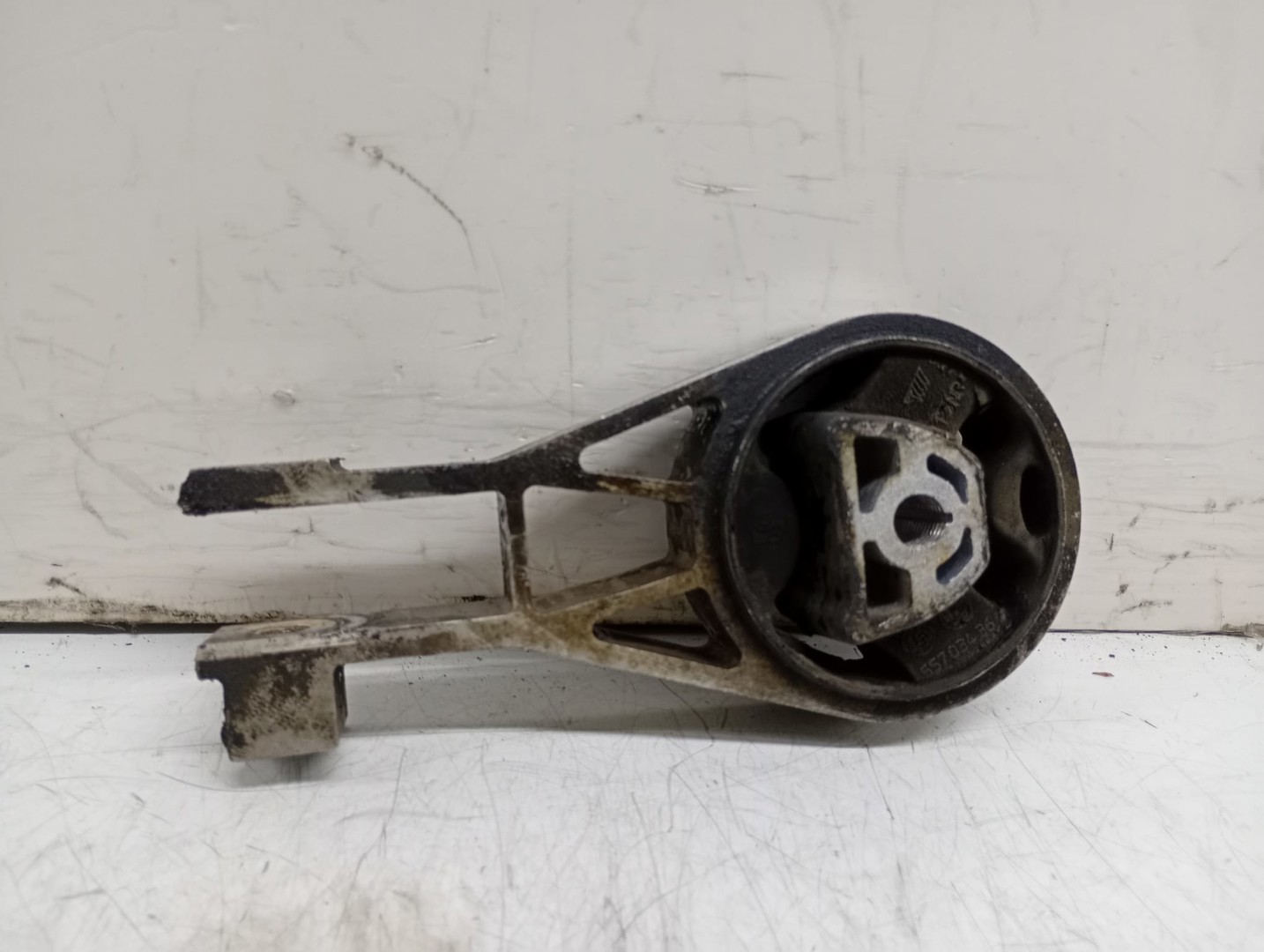 Suport motor 633374681 Opel Corsa D (2006 - 2011)