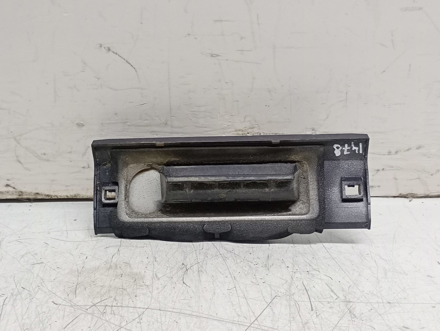 Maner deschidere haion N0501499 Peugeot 206 1 (facelift) (2002 - 2009)