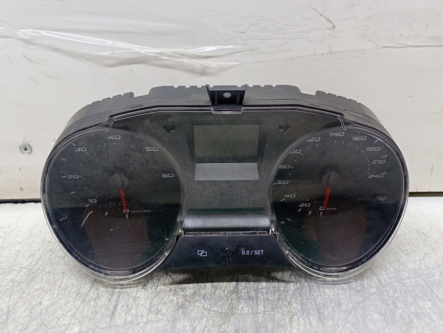 Ceasuri de bord 6J0920802h Seat Ibiza 4 (6J) (2008 - 2012)