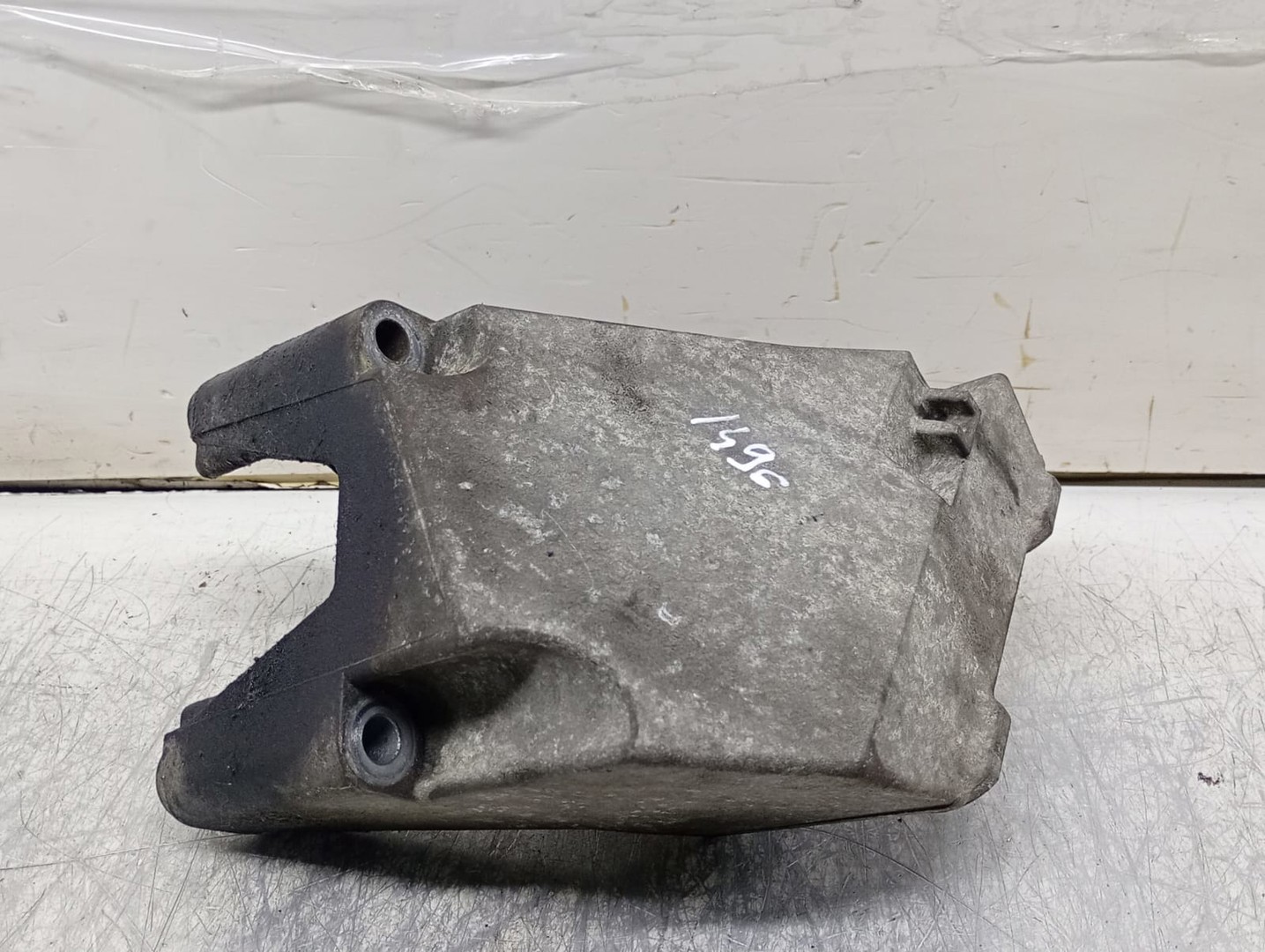 Suport motor 13130727 Opel Corsa D (2006 - 2011)