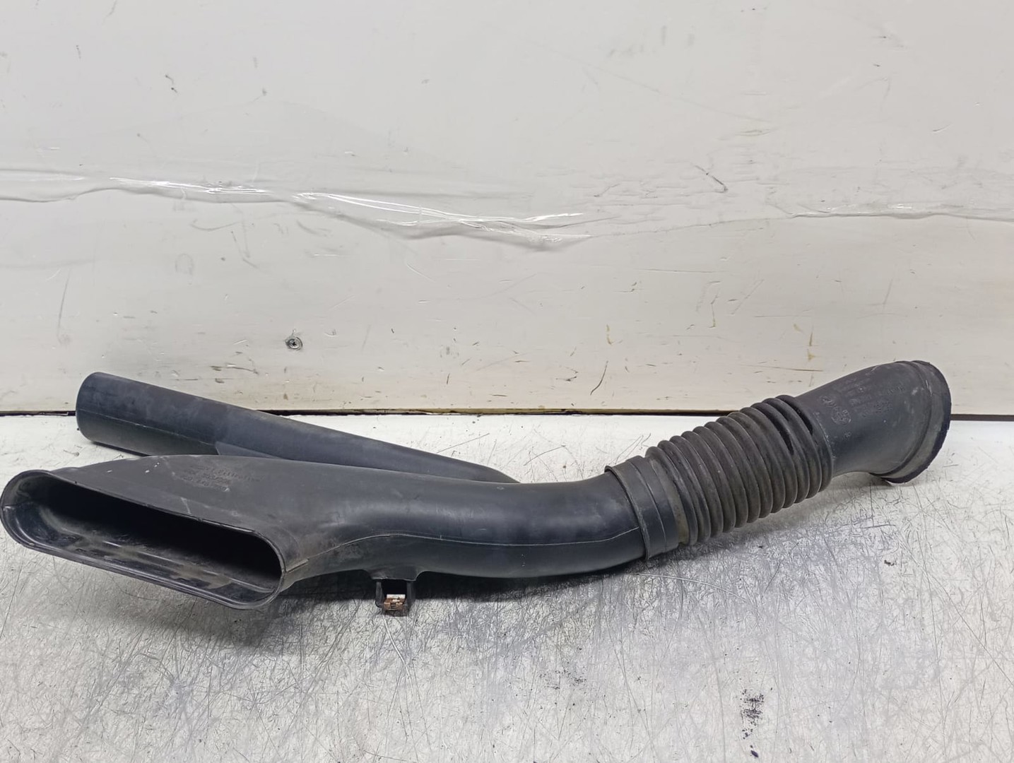 Tub admisie 55557182 Opel Corsa D (2006 - 2011)