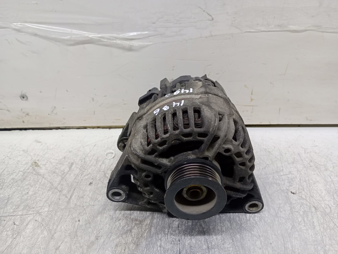 Alternator 13222930 Opel Corsa D (2006 - 2011)