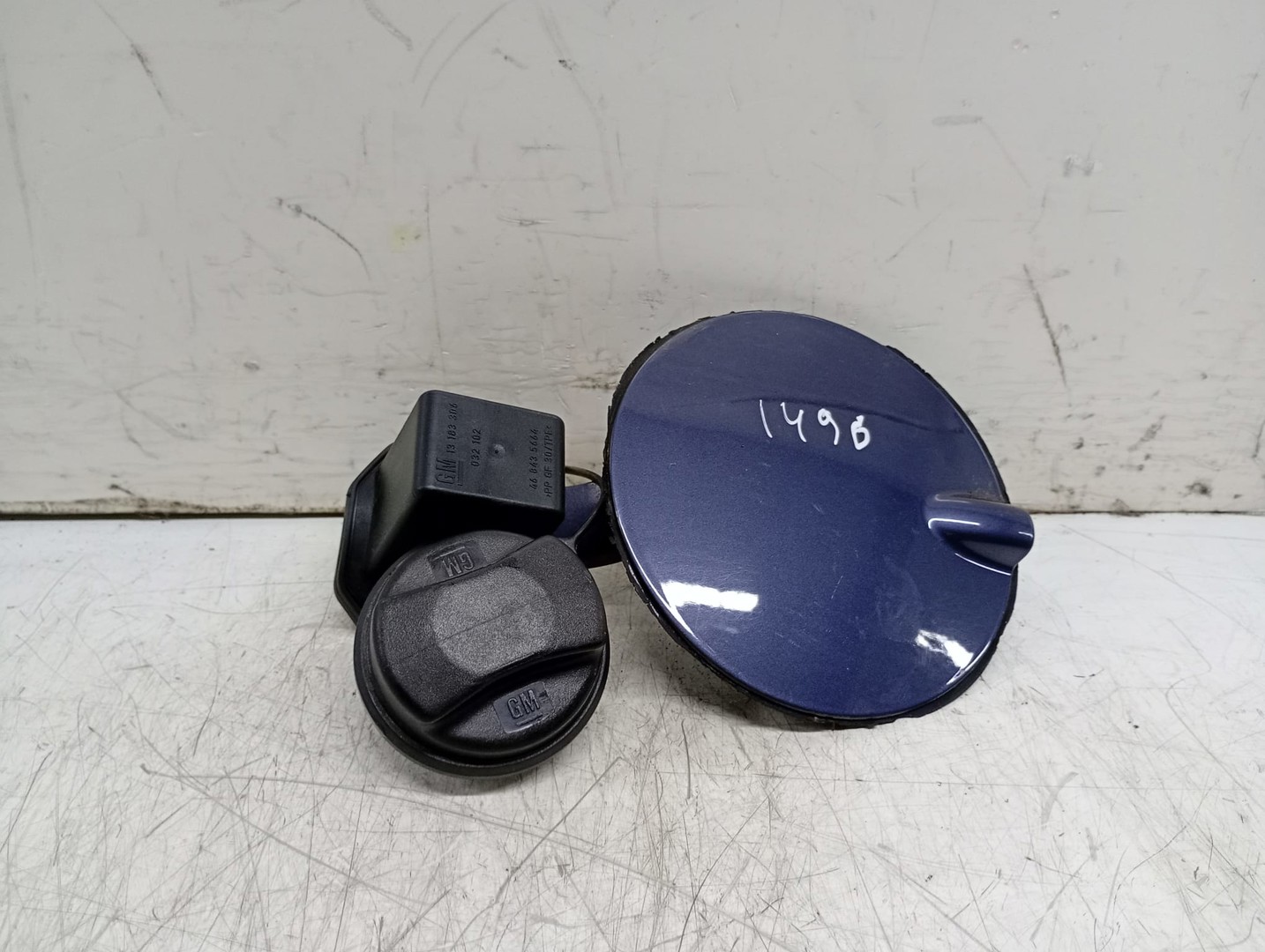 Usita rezervor 13230620 13183306 Opel Corsa D (2006 - 2011)