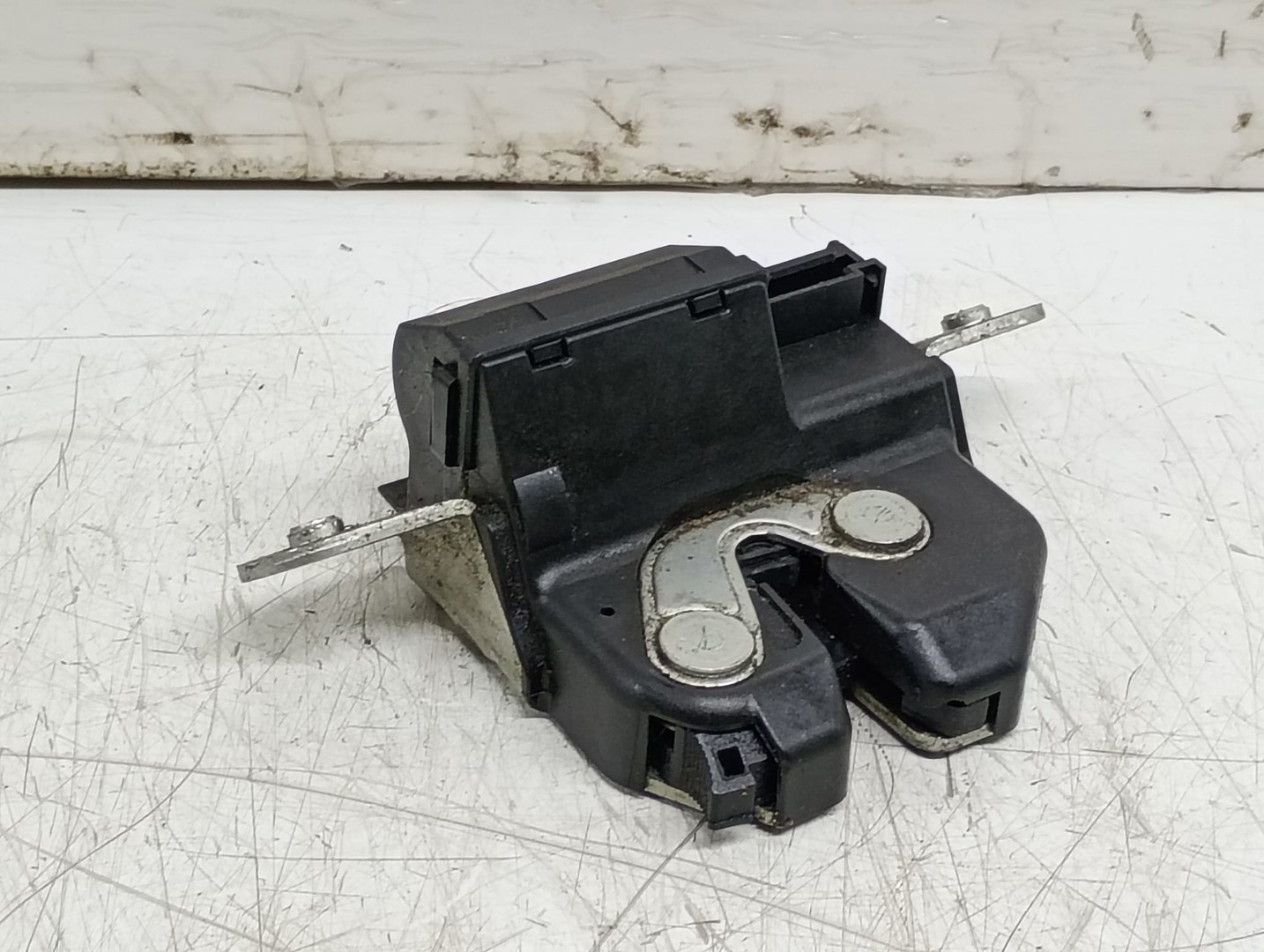Broasca haion 55701971 Opel Corsa D (2006 - 2011)