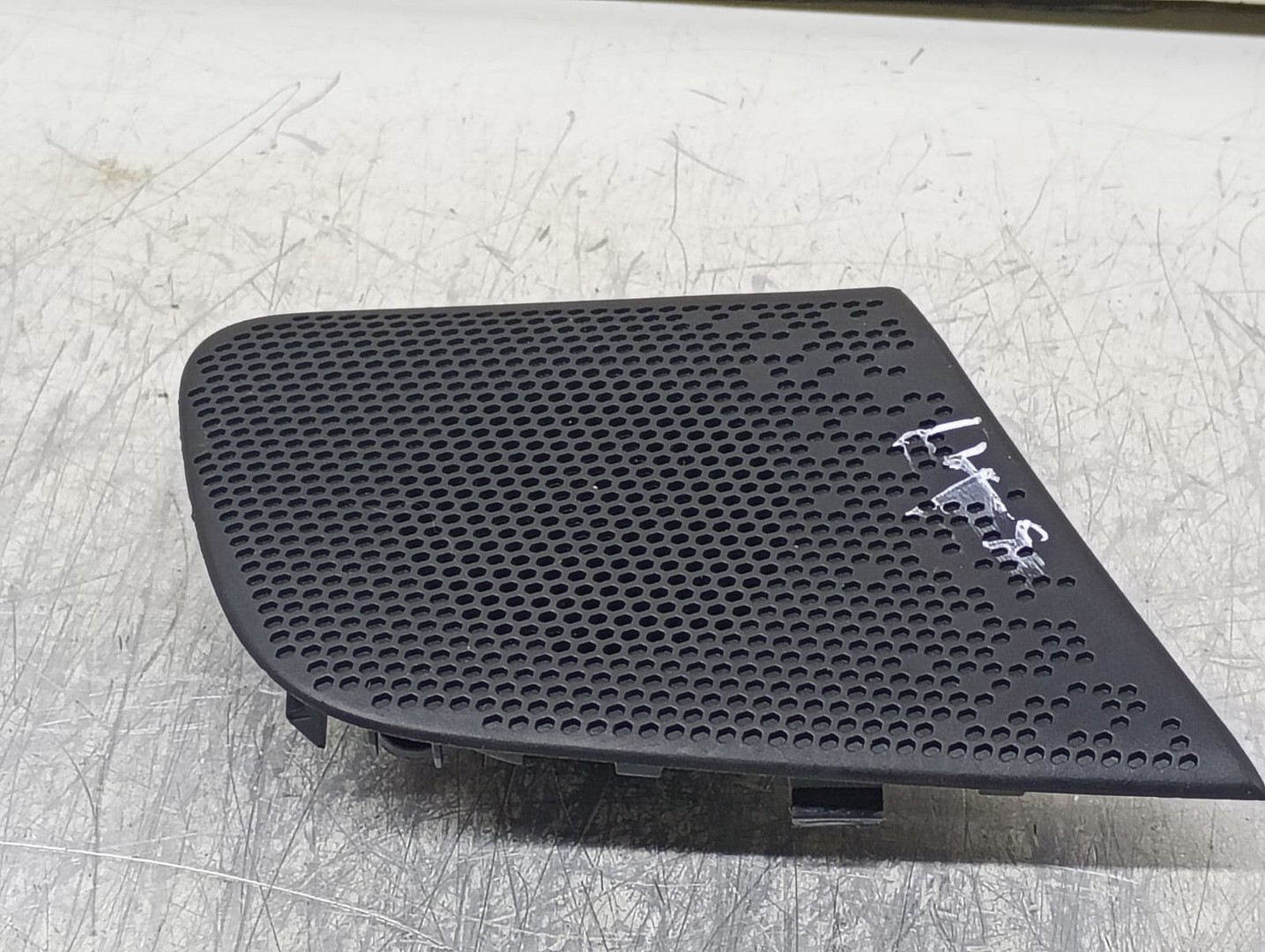 Boxa difuzor tweeter 9674876977 Peugeot 208 1 (2012 - 2016)