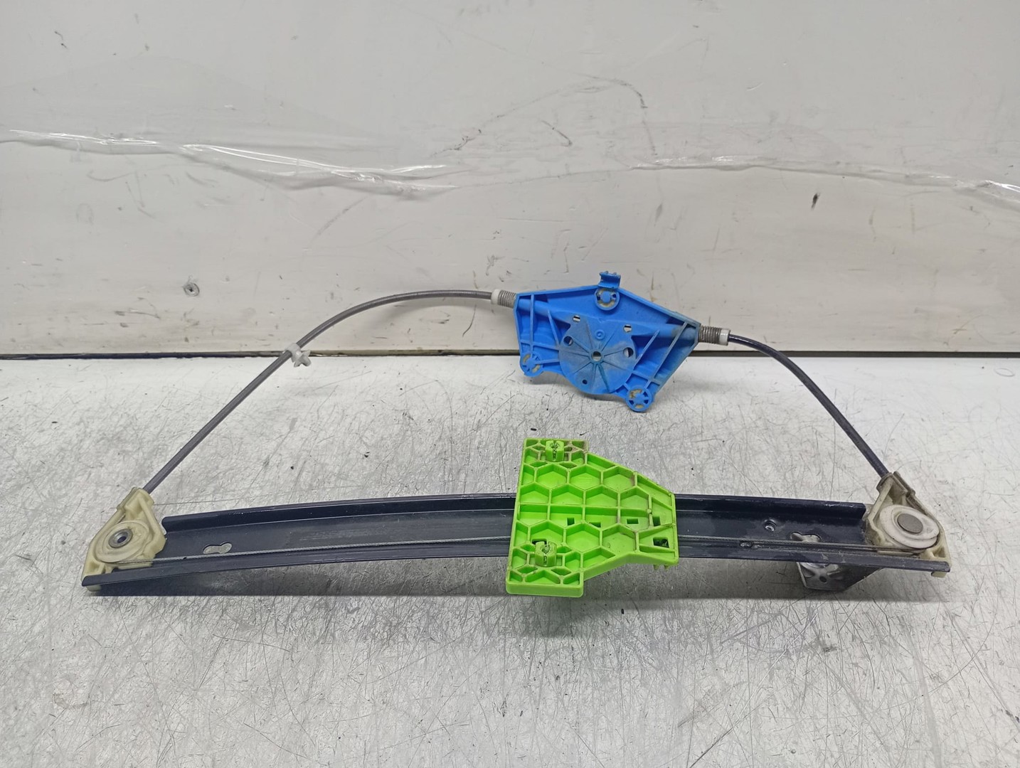 Macara geam dreapta spate Audi A4 B6 (2000 - 2005)
