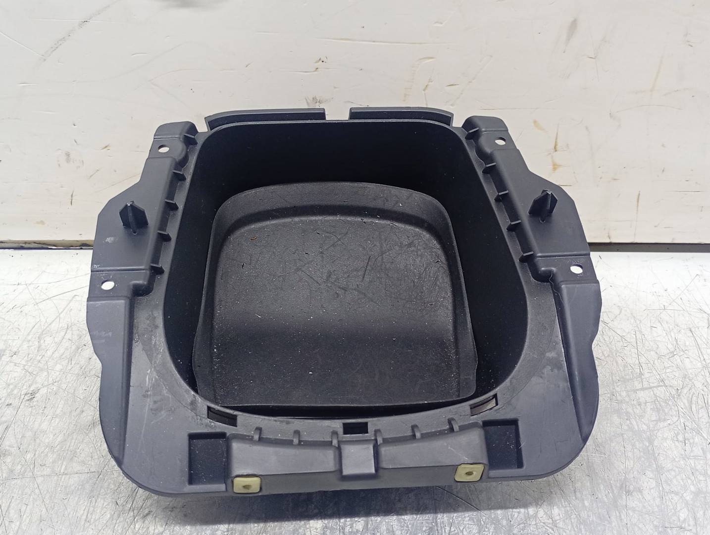 Scrumiera 9672845177TR Peugeot 208 1 (2012 - 2016)