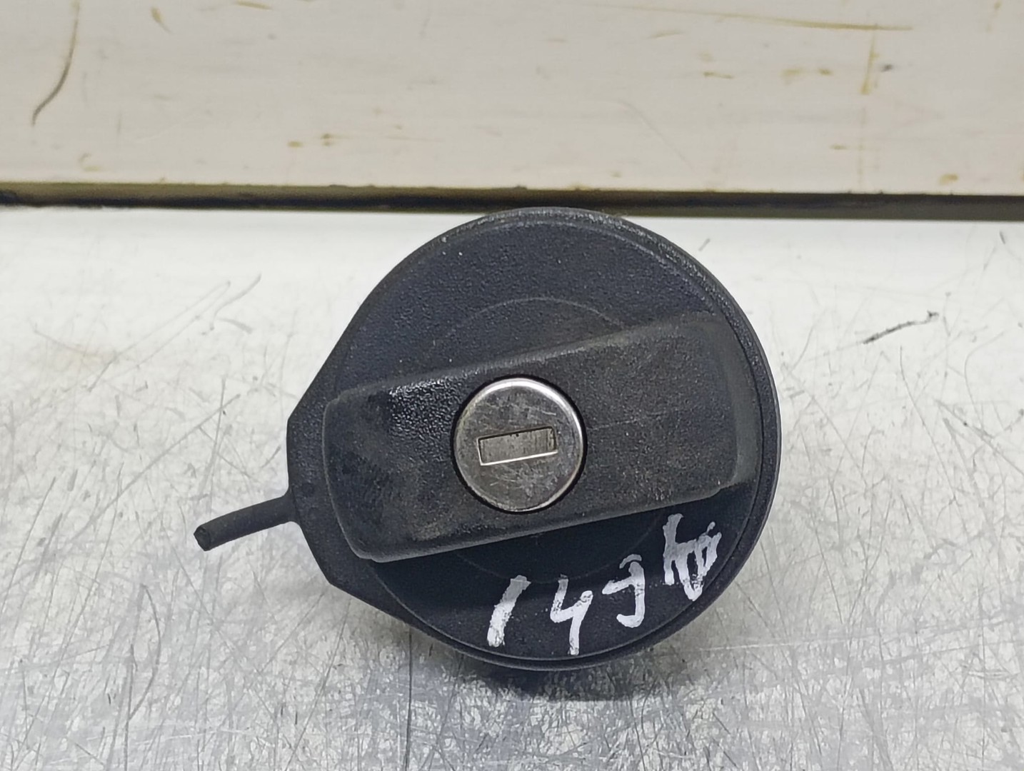 Buson rezervor 1j0201553P Seat Ibiza 4 (6J) (2008 - 2012)