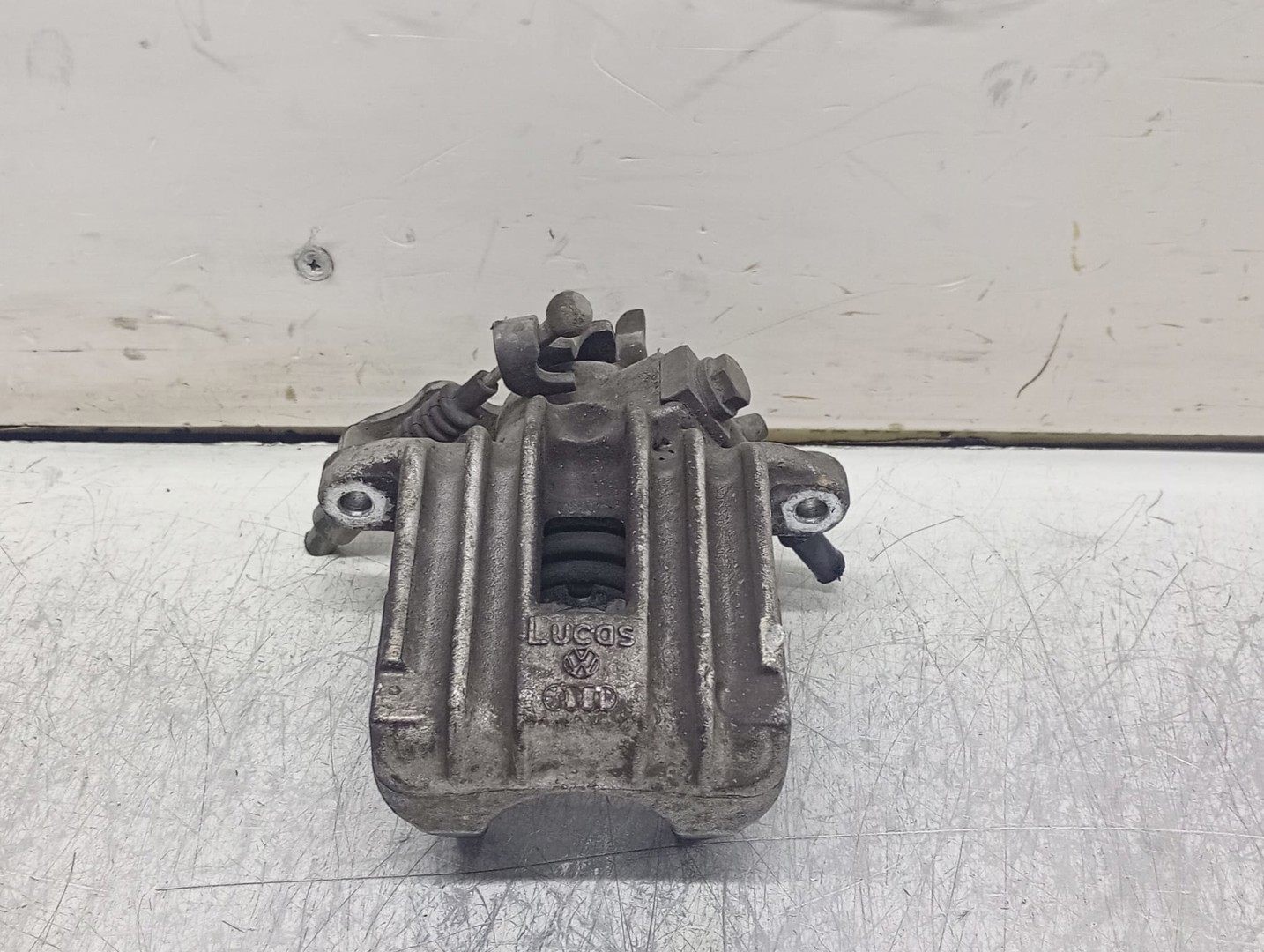 Etrier dreapta spate Seat Ibiza 4 (6J) (2008 - 2012)