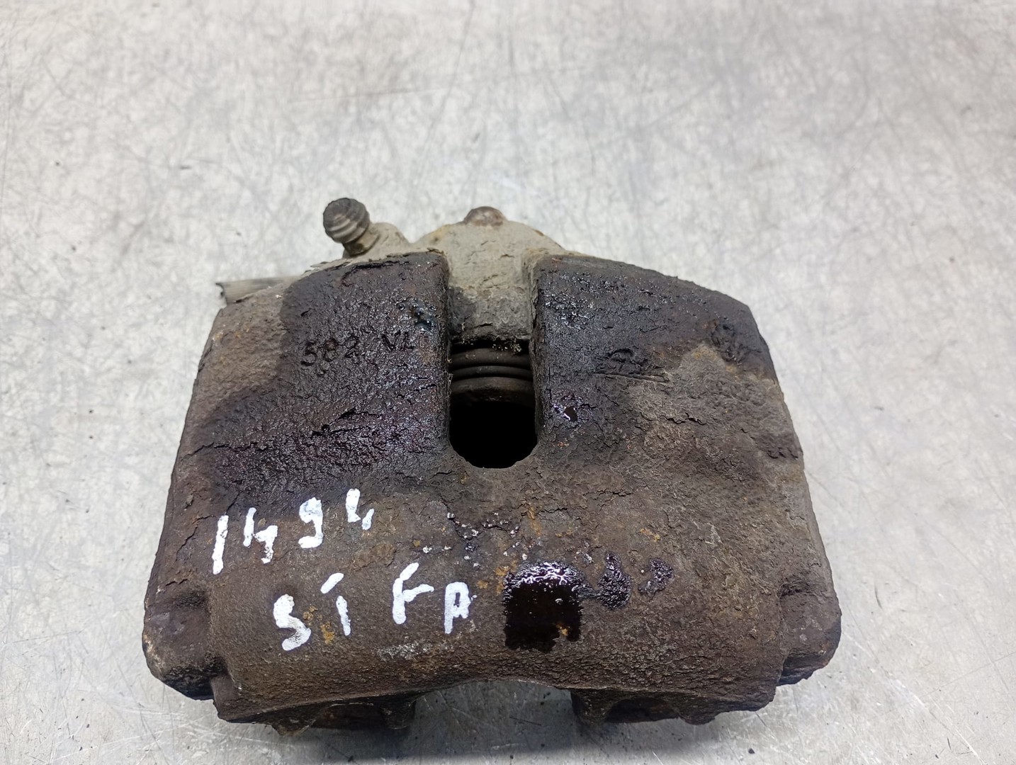 Etrier dreapta fata Seat Ibiza 4 (6J) (2008 - 2012)